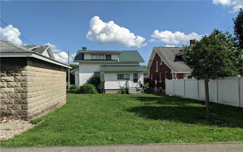 312-314 Hickory Street, Scottdale, 15683, 3 Bedrooms Bedrooms, ,1.1 BathroomsBathrooms,Residential,For Sale,Hickory Street,1673389