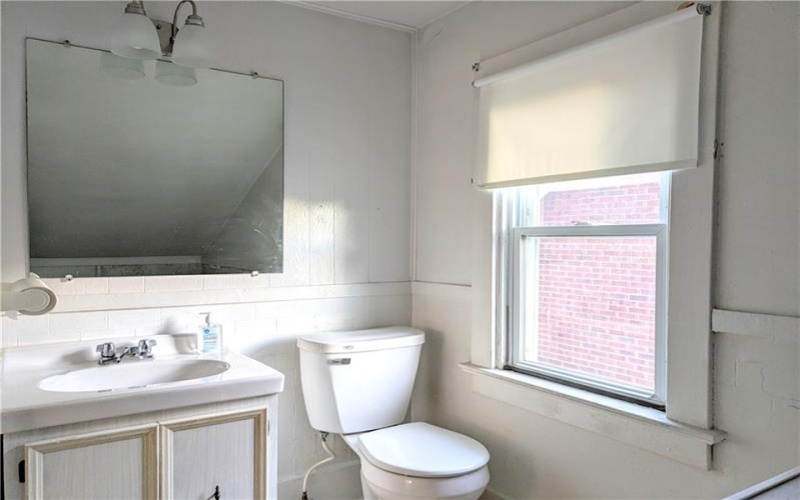 312-314 Hickory Street, Scottdale, 15683, 3 Bedrooms Bedrooms, ,1.1 BathroomsBathrooms,Residential,For Sale,Hickory Street,1673389