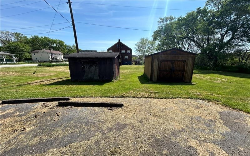192 Filbert Orient Road, New Salem, 15468, ,Multi-unit,For Sale,Filbert Orient Road,1652550