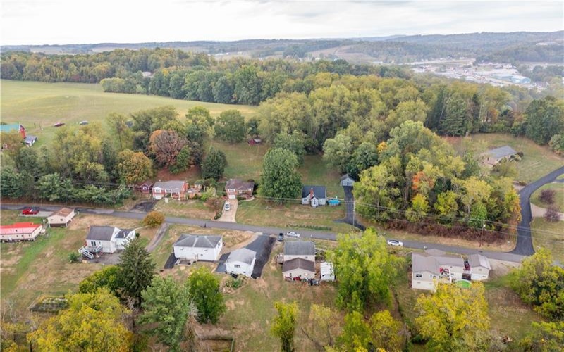 265 Johnston Rd, Bentleyville, 15314, 5 Bedrooms Bedrooms, 8 Rooms Rooms,2 BathroomsBathrooms,Residential,For Sale,Johnston Rd,1673666
