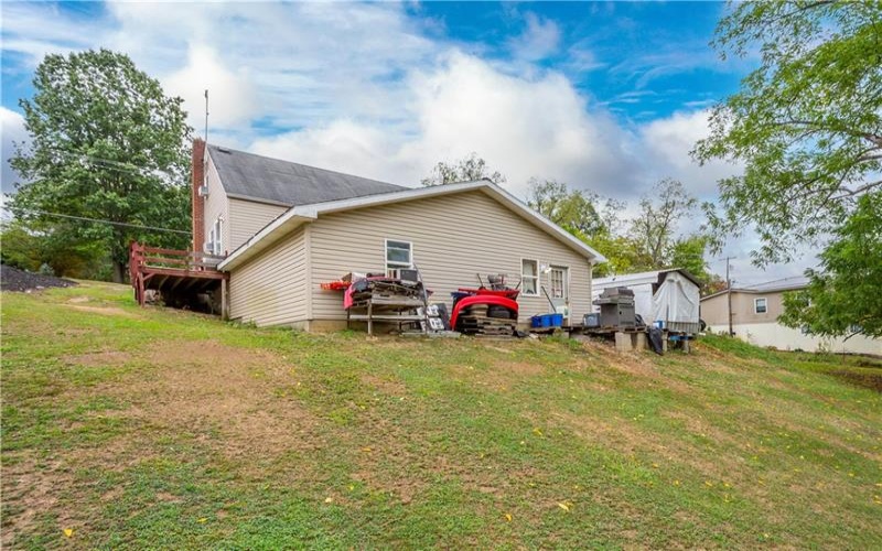265 Johnston Rd, Bentleyville, 15314, 5 Bedrooms Bedrooms, 8 Rooms Rooms,2 BathroomsBathrooms,Residential,For Sale,Johnston Rd,1673666