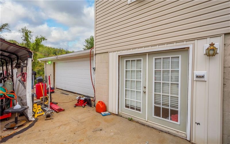 265 Johnston Rd, Bentleyville, 15314, 5 Bedrooms Bedrooms, 8 Rooms Rooms,2 BathroomsBathrooms,Residential,For Sale,Johnston Rd,1673666