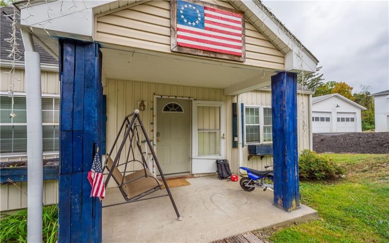 265 Johnston Rd, Bentleyville, 15314, 5 Bedrooms Bedrooms, 8 Rooms Rooms,2 BathroomsBathrooms,Residential,For Sale,Johnston Rd,1673666