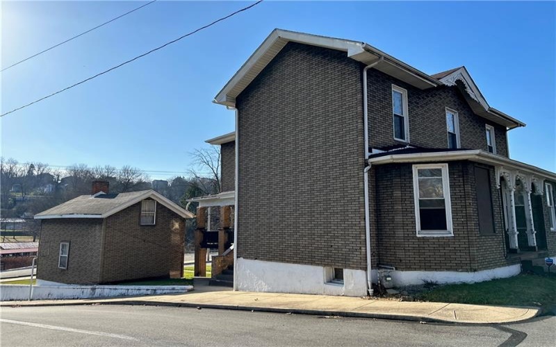 28 Railroad St, Manor, 15665, 3 Bedrooms Bedrooms, 6 Rooms Rooms,1 BathroomBathrooms,Residential,For Sale,Railroad St,1655316
