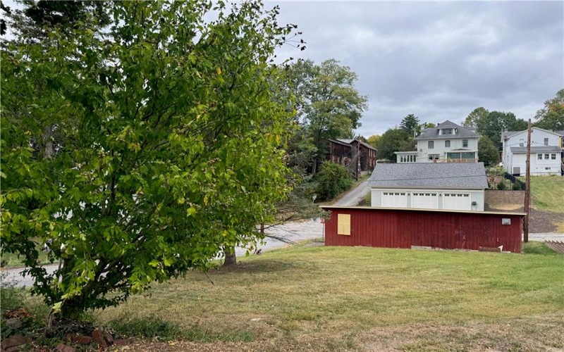 226 Loyalhanna St, Ligonier, 15658, 4 Bedrooms Bedrooms, 9 Rooms Rooms,2 BathroomsBathrooms,Residential,For Sale,Loyalhanna St,1673798