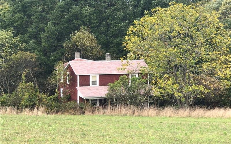 819 DINNER BELL OHIOPYLE ROAD, Ohiopyle, 15470, 3 Bedrooms Bedrooms, 7 Rooms Rooms,1 BathroomBathrooms,Residential,For Sale,DINNER BELL OHIOPYLE ROAD,1673964