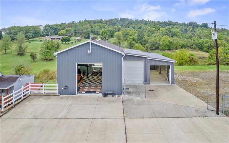 1245 Washington Road, Washington, 15317, ,Commercial-industrial-business,For Sale,Washington Road,1674049