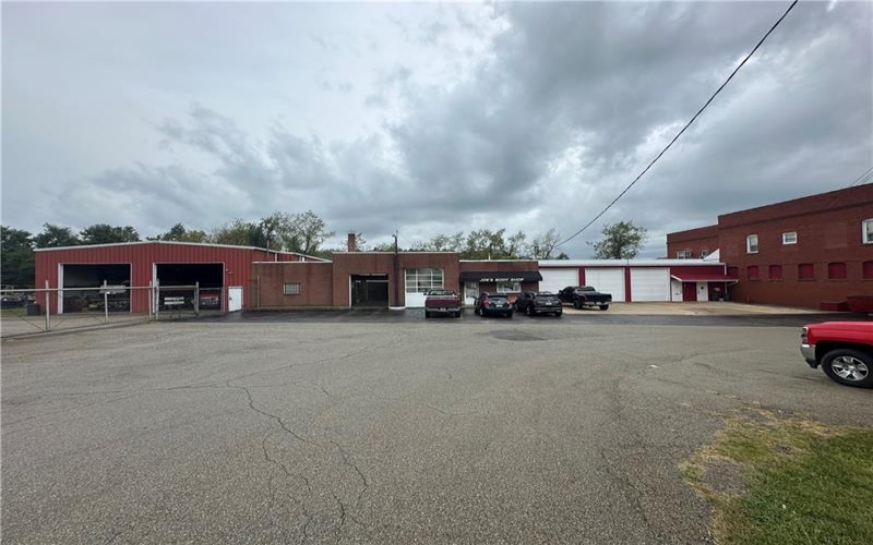 669 Bridge Street, New Salem, 15468, ,Commercial-industrial-business,For Sale,Bridge Street,1674065