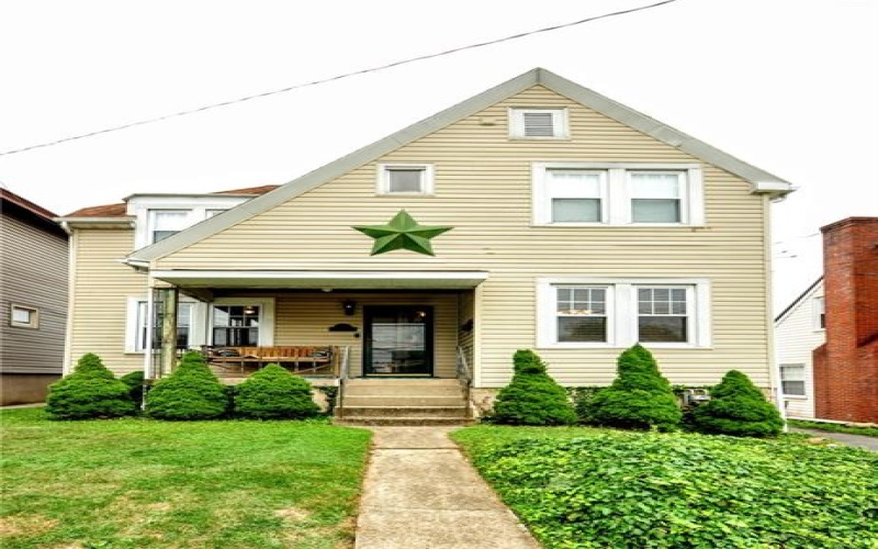 138 Nassau St, Uniontown, 15401, 3 Bedrooms Bedrooms, 9 Rooms Rooms,1.1 BathroomsBathrooms,Residential,For Sale,Nassau St,1674113