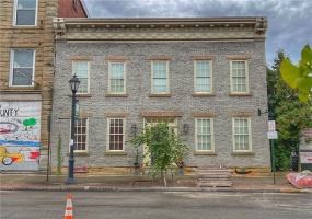 136 High St, Waynesburg, 15370, ,Commercial-industrial-business,For Sale,High St,1674153