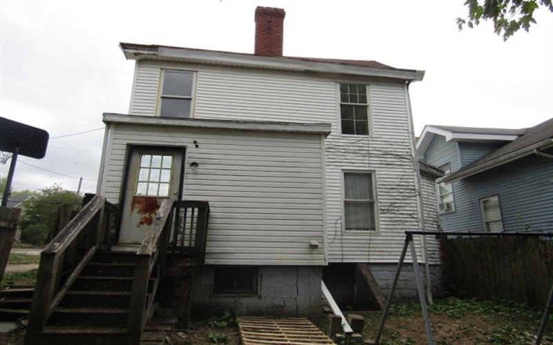 61 Cleveland Ave, Uniontown, 15401, 2 Bedrooms Bedrooms, 6 Rooms Rooms,1 BathroomBathrooms,Residential,For Sale,Cleveland Ave,1674174