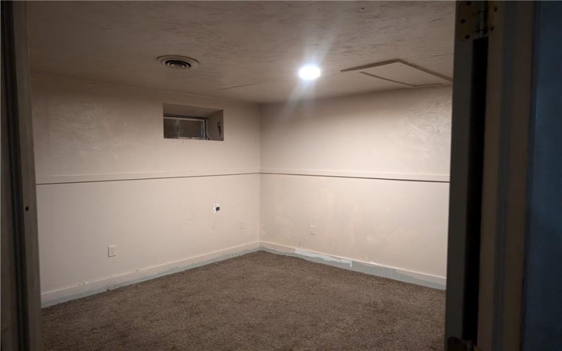 175 Brookside, Washington, 15301, 1 Bedroom Bedrooms, ,1 BathroomBathrooms,Lease,For Sale,Brookside,1674184