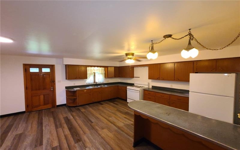 1721 4th Ave, New Kensington, 15068, 2 Bedrooms Bedrooms, ,1 BathroomBathrooms,Residential,For Sale,4th Ave,1674694