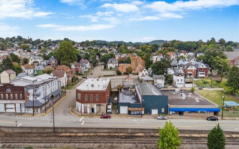 938-940 Constitution Blvd., New Kensington, 15068, ,Commercial-industrial-business,For Sale,Constitution Blvd.,1674831