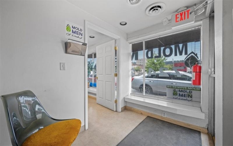 938-940 Constitution Blvd., New Kensington, 15068, ,Commercial-industrial-business,For Sale,Constitution Blvd.,1674831