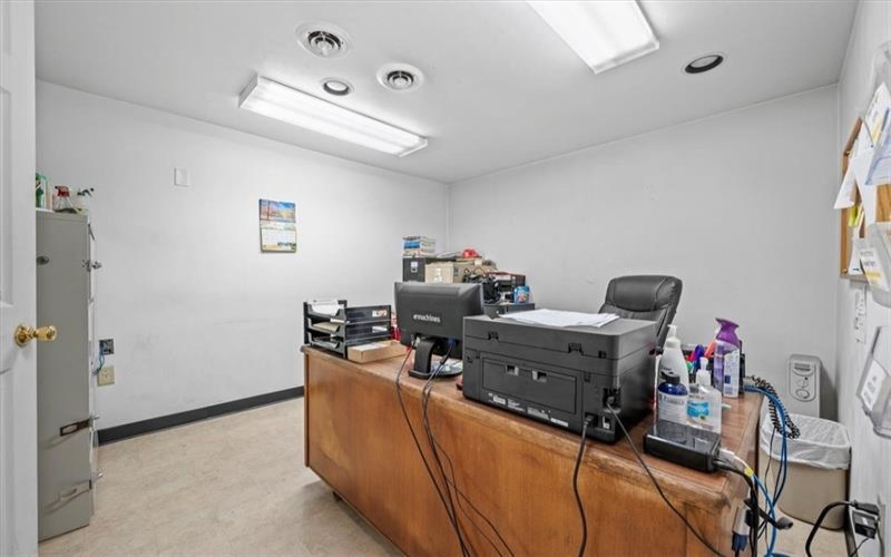 938-940 Constitution Blvd., New Kensington, 15068, ,Commercial-industrial-business,For Sale,Constitution Blvd.,1674831