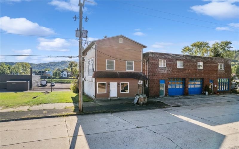 450 Latrobe Avenue, Confluence, 15424, ,Commercial-industrial-business,For Sale,Latrobe Avenue,1674570