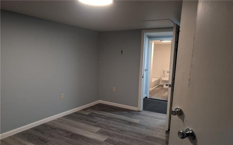 138 Oak St, Washington, 15301, 1 Bedroom Bedrooms, ,1 BathroomBathrooms,Lease,For Sale,Oak St,1674864
