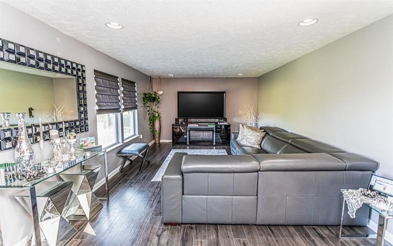 128 Tuscany Estate Drive, Finleyville, 15332, 4 Bedrooms Bedrooms, 9 Rooms Rooms,2.1 BathroomsBathrooms,Residential,For Sale,Tuscany Estate Drive,1675320