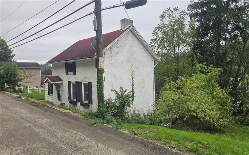 157 North Third Street, West Newton, 15089, 2 Bedrooms Bedrooms, ,1 BathroomBathrooms,Residential,For Sale,North Third Street,1675684