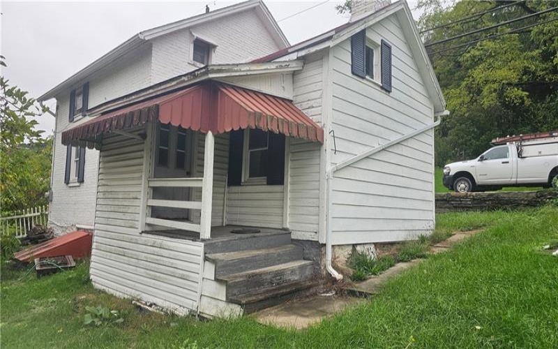 157 North Third Street, West Newton, 15089, 2 Bedrooms Bedrooms, ,1 BathroomBathrooms,Residential,For Sale,North Third Street,1675684