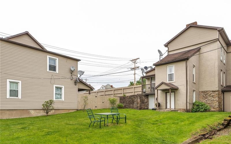 277 Gallatin Ave, Uniontown, 15401, ,Multi-unit,For Sale,Gallatin Ave,1667859