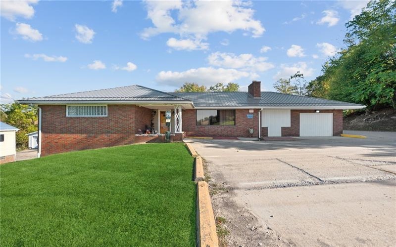 1565 State Route 31, Mount Pleasant, 15666, 3 Bedrooms Bedrooms, ,1.1 BathroomsBathrooms,Residential,For Sale,State Route 31,1675866