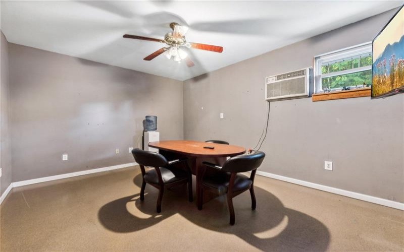1565 State Route 31, Mount Pleasant, 15666, 3 Bedrooms Bedrooms, ,1.1 BathroomsBathrooms,Residential,For Sale,State Route 31,1675866