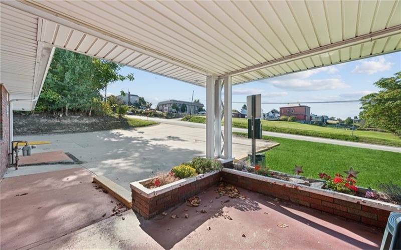 1565 State Route 31, Mount Pleasant, 15666, 3 Bedrooms Bedrooms, ,1.1 BathroomsBathrooms,Residential,For Sale,State Route 31,1675866