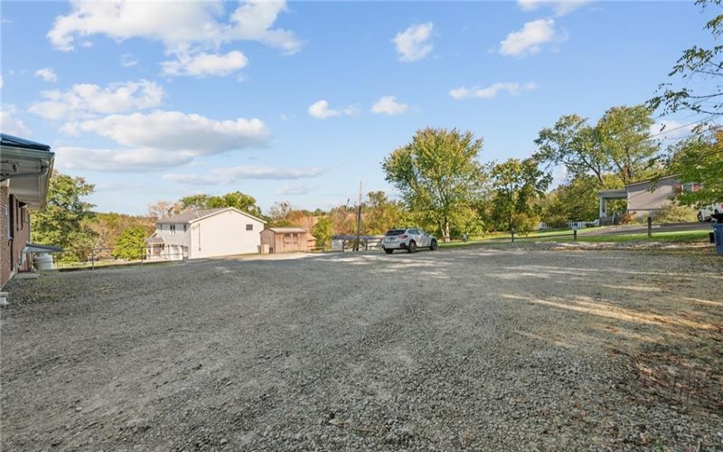 1565 State Route 31, Mount Pleasant, 15666, 3 Bedrooms Bedrooms, ,1.1 BathroomsBathrooms,Residential,For Sale,State Route 31,1675866