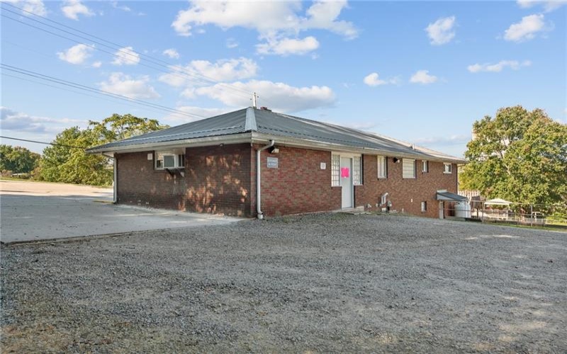 1565 State Route 31, Mount Pleasant, 15666, 3 Bedrooms Bedrooms, ,1.1 BathroomsBathrooms,Residential,For Sale,State Route 31,1675866