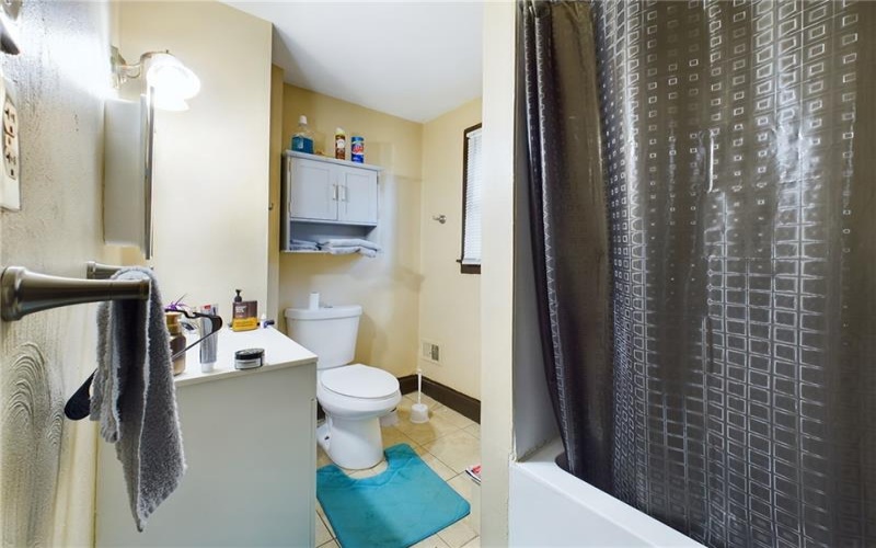 711 Spruce St, Irwin, 15642, 2 Bedrooms Bedrooms, ,Residential,For Sale,Spruce St,1675922