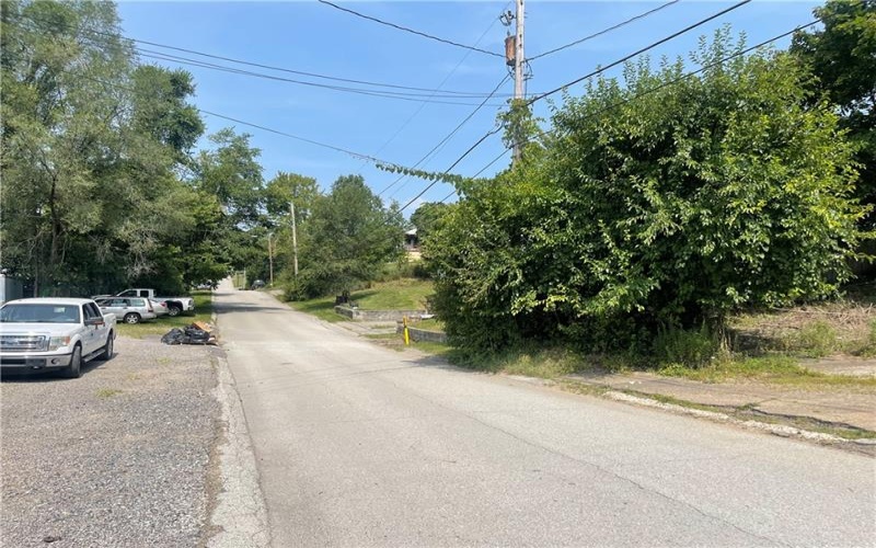 800 Hill Dr., New Kensington, 15068, ,Farm-acreage-lot,For Sale,Hill Dr.,1675975
