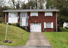720 Pollard St, Monessen, 15062, 3 Bedrooms Bedrooms, 10 Rooms Rooms,2 BathroomsBathrooms,Residential,For Sale,Pollard St,1675968