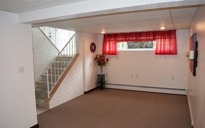 720 Pollard St, Monessen, 15062, 3 Bedrooms Bedrooms, 10 Rooms Rooms,2 BathroomsBathrooms,Residential,For Sale,Pollard St,1675968