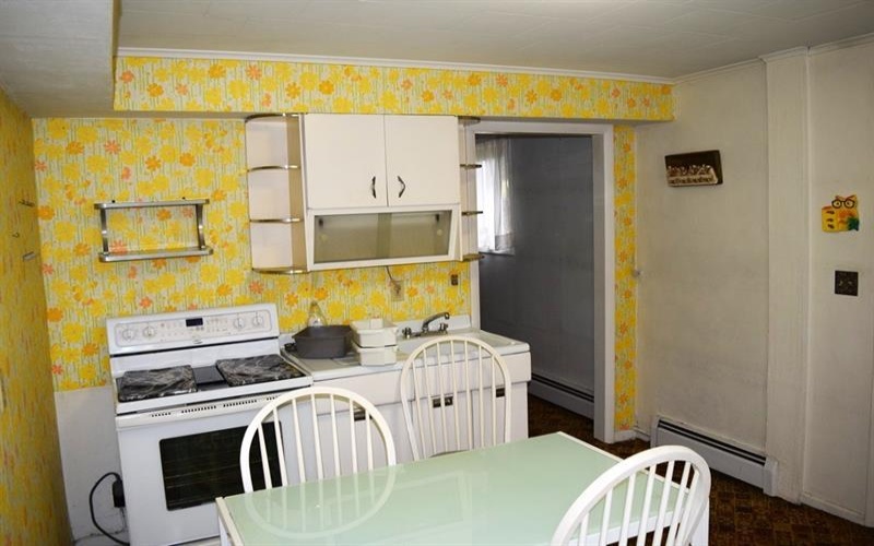 720 Pollard St, Monessen, 15062, 3 Bedrooms Bedrooms, 10 Rooms Rooms,2 BathroomsBathrooms,Residential,For Sale,Pollard St,1675968