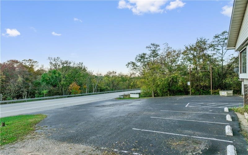 1654 McClellandtown Rd, McClellandtown, 15458, ,Commercial-industrial-business,For Sale,McClellandtown Rd,1676211