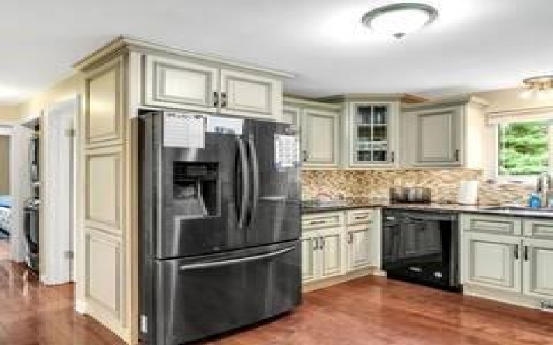 3573 Meadow Gate Dr, Murrysville, 15668, 4 Bedrooms Bedrooms, ,2.1 BathroomsBathrooms,Lease,For Sale,Meadow Gate Dr,1676219