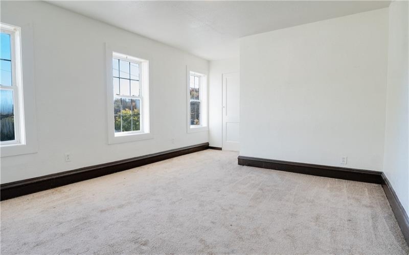 1003 Spring Street, McDonald, 15057, 4 Bedrooms Bedrooms, 8 Rooms Rooms,2 BathroomsBathrooms,Residential,For Sale,Spring Street,1676368