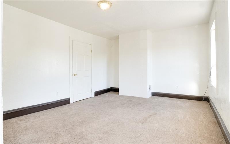 1003 Spring Street, McDonald, 15057, 4 Bedrooms Bedrooms, 8 Rooms Rooms,2 BathroomsBathrooms,Residential,For Sale,Spring Street,1676368
