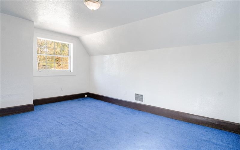 1003 Spring Street, McDonald, 15057, 4 Bedrooms Bedrooms, 8 Rooms Rooms,2 BathroomsBathrooms,Residential,For Sale,Spring Street,1676368