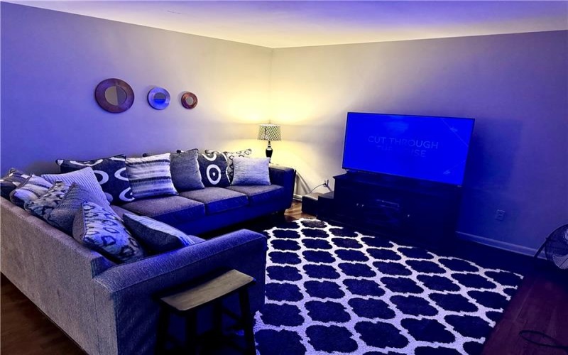 110 Surrey St, Monessen, 15062, 2 Bedrooms Bedrooms, 7 Rooms Rooms,1.1 BathroomsBathrooms,Residential,For Sale,Surrey St,1677119