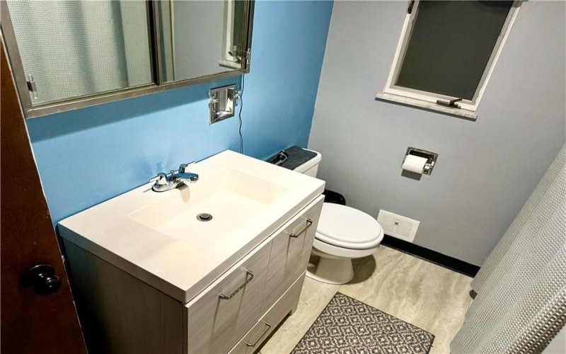 110 Surrey St, Monessen, 15062, 2 Bedrooms Bedrooms, 7 Rooms Rooms,1.1 BathroomsBathrooms,Residential,For Sale,Surrey St,1677119