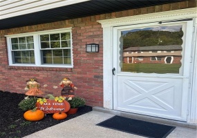 380 Northgate Dr, Apollo, 15613, 2 Bedrooms Bedrooms, 8 Rooms Rooms,1 BathroomBathrooms,Residential,For Sale,Northgate Dr,1676883