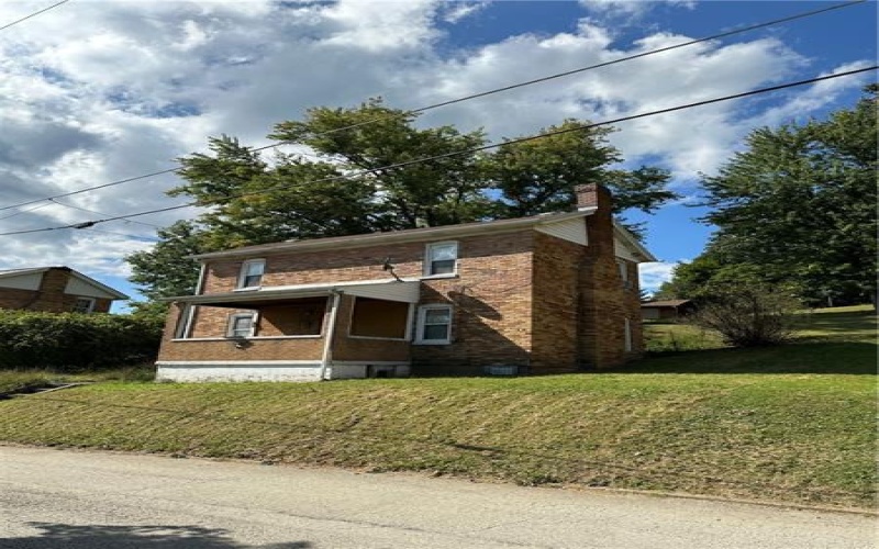 922 Oak Street, Marianna, 15345, 2 Bedrooms Bedrooms, ,1 BathroomBathrooms,Residential,For Sale,Oak Street,1677422
