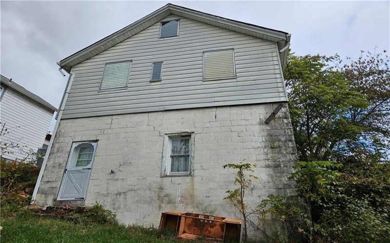 806 Ridge Ave, Jeannette, 15644, 2 Bedrooms Bedrooms, ,1.1 BathroomsBathrooms,Residential,For Sale,Ridge Ave,1677456