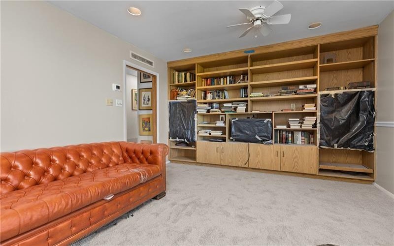 820 Beau St, Washington, 15301, 2 Bedrooms Bedrooms, 5 Rooms Rooms,2 BathroomsBathrooms,Residential,For Sale,Beau St,1677457