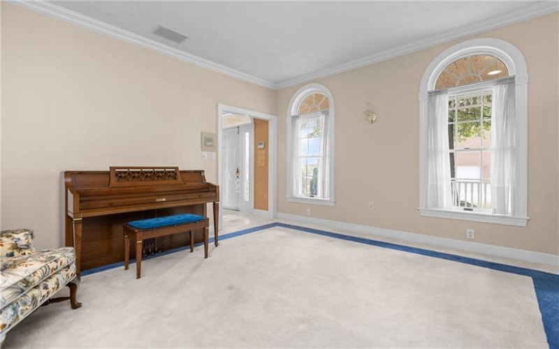 69 ORCHARD STREET, Charleroi, 15022, 4 Bedrooms Bedrooms, 14 Rooms Rooms,4.1 BathroomsBathrooms,Residential,For Sale,ORCHARD STREET,1677533