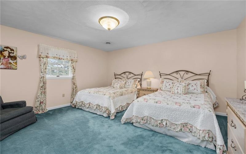 69 ORCHARD STREET, Charleroi, 15022, 4 Bedrooms Bedrooms, 14 Rooms Rooms,4.1 BathroomsBathrooms,Residential,For Sale,ORCHARD STREET,1677533