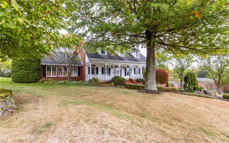 69 ORCHARD STREET, Charleroi, 15022, 4 Bedrooms Bedrooms, 14 Rooms Rooms,4.1 BathroomsBathrooms,Residential,For Sale,ORCHARD STREET,1677533